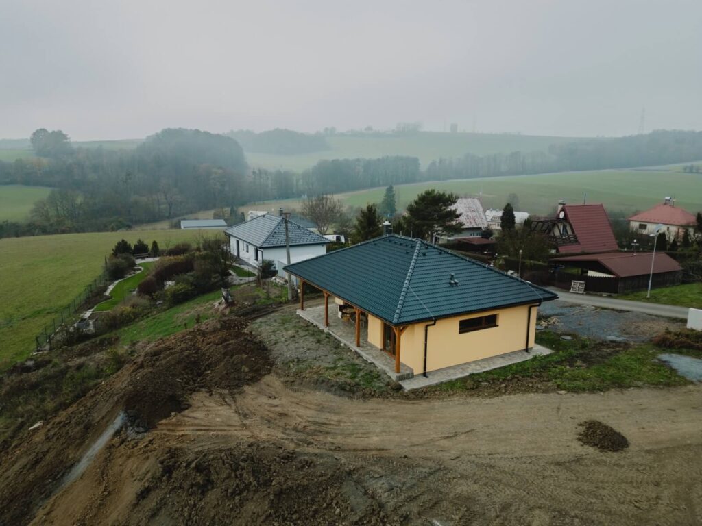 Novostavba rodinného domu na klíč - Jasenice - Valašské Meziříčí - realizace SIVAP 2024 - stavební firma Lipník nad Bečvou