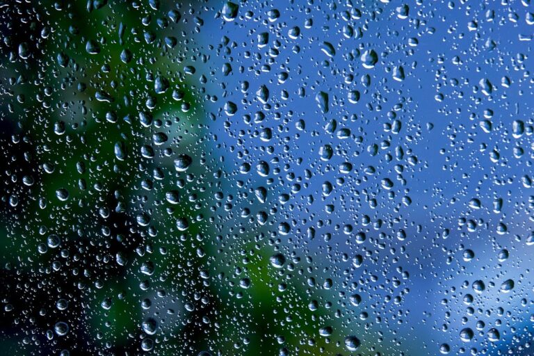 Hydroizolace - Jak vybrat správnou hydroizolaci pro váš dům? Stavební firma SIVAP